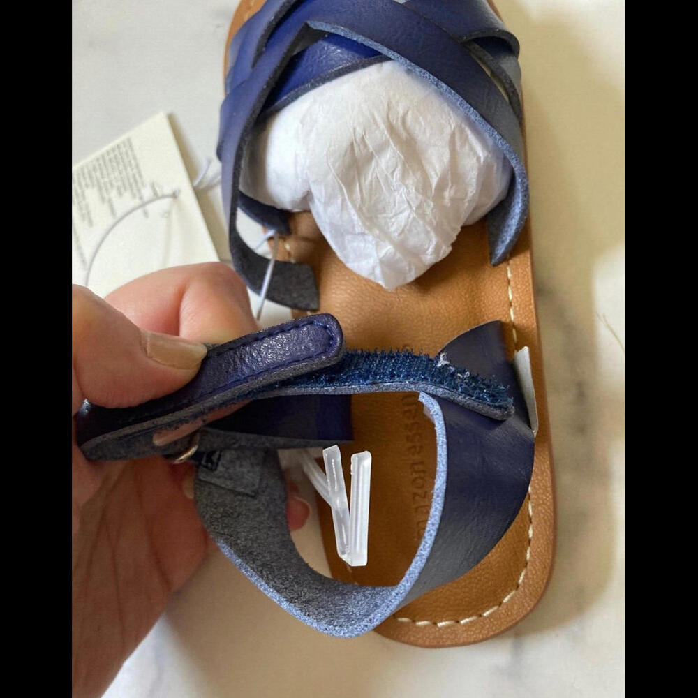 Girls Open Toe Blue Flat Strappy Sandal Size 13 By Amazon Essentials Hook & Loop - Picture 8 of 8